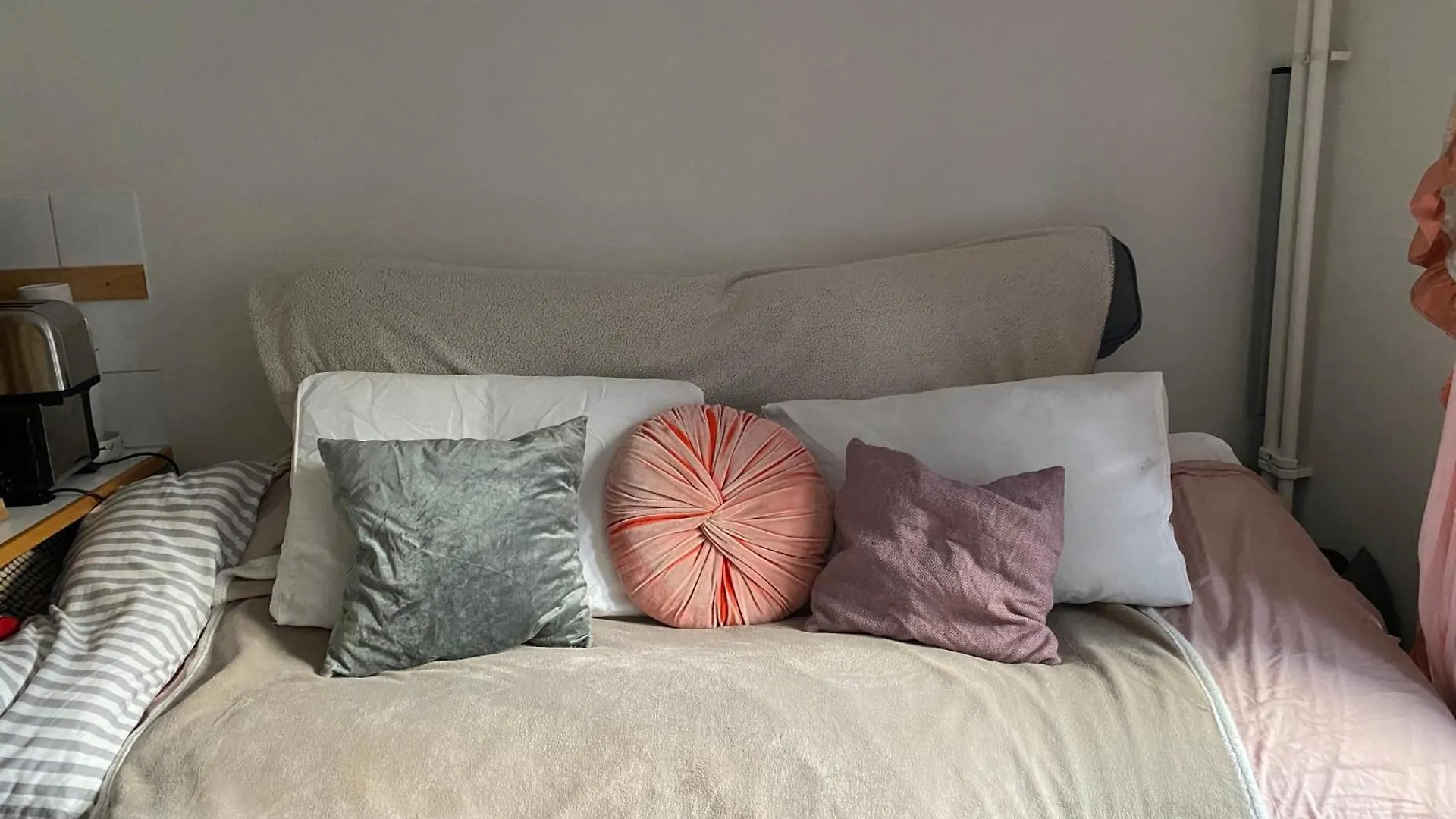 Central Cozy Accommodation, Single Room Or Bed In Dormroom Gothenburg 0*,  Sweden
